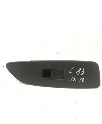 Toyota Auris 150 Electric window control switch