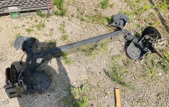 Mercedes-Benz Citan W415 Rear axle beam 