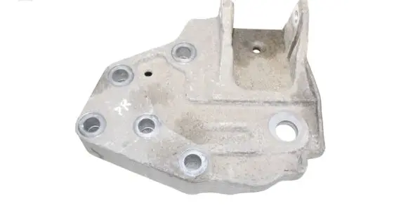 Land Rover Range Rover Evoque L538 Engine mounting bracket EJ326P096AA