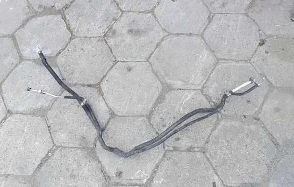 Mazda BT-50 Air conditioning (A/C) pipe/hose 