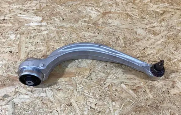 Porsche Cayenne (9Y0 9Y3) Rear suspension height sensor lever 4m0407695d