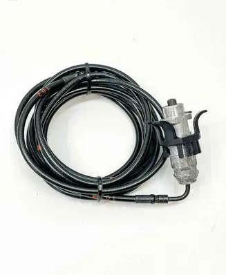 Mercedes-Benz SL R230 Brake vacuum hose/pipe A2308001672 2308001672