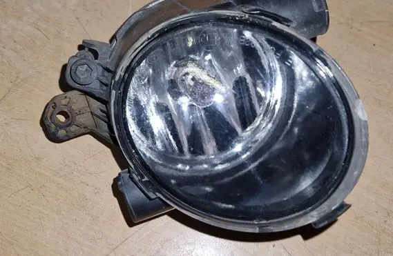 Volvo V70 Front fog light 31213101