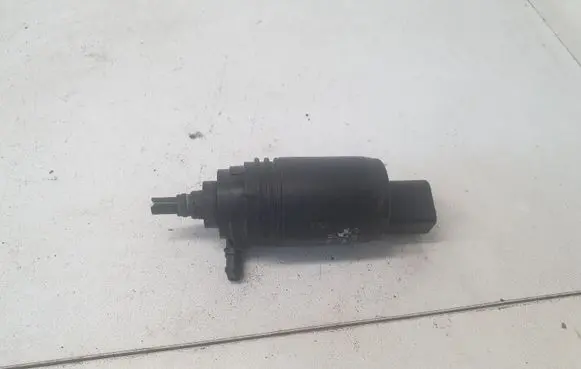 BMW 3 E90 E91 Windscreen/windshield washer pump 67127199667