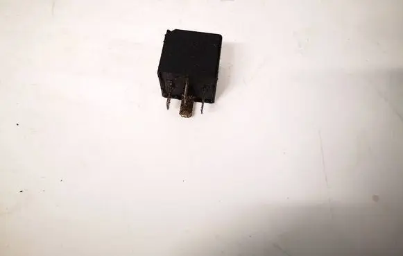 Audi A6 S6 C6 4F Other relay 8K0951253