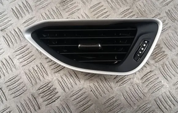 Chrysler Pacifica Dashboard side air vent grill/cover trim 6EC05TRMAA