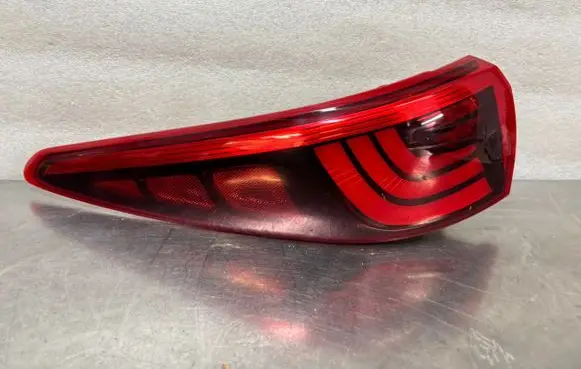 Rear/tail lights