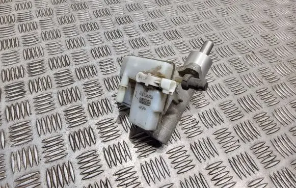 Ford C-MAX I Master brake cylinder 03350886401