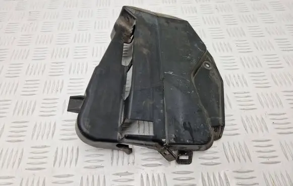 Renault Clio IV Timing belt guard (cover) 135630596R