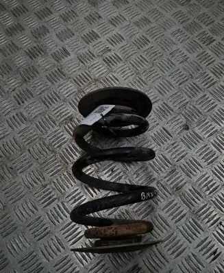 BMW 3 E46 Rear coil spring
