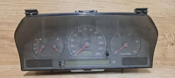 Volvo S40, V40 Speedometer (instrument cluster) 9472523