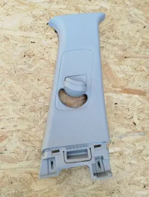 Hyundai Kona II (B) pillar trim (top) 85840HF000YPK 20240405 Y450590