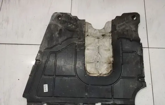 Fiat Doblo Engine splash shield/under tray