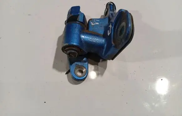 Mercedes-Benz A W169 Rear door lower hinge