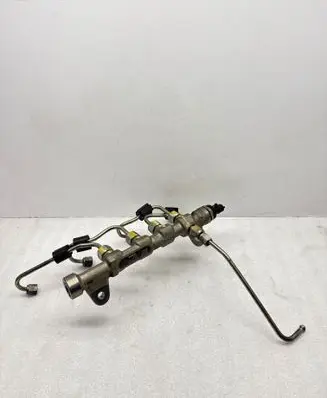 Fuel main line pipe