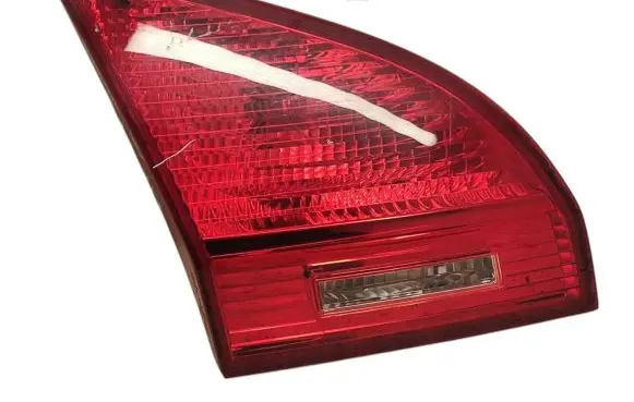 KIA Venga Tailgate rear/tail lights 924051P000