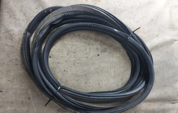 Ford S-MAX Trunk rubber seal (body) 