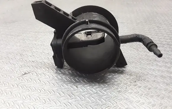 Subaru Legacy Mass air flow meter 7M519A673FJ