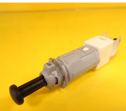 Smart ForFour I Brake pedal sensor switch MR977584