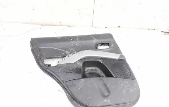 Citroen C-Crosser Rear door card panel trim 7222a389xa