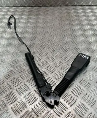 BMW X1 E84 Front seatbelt buckle 7213563