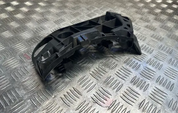 Mercedes-Benz CLS W257 Rear bumper mounting bracket A2578805500