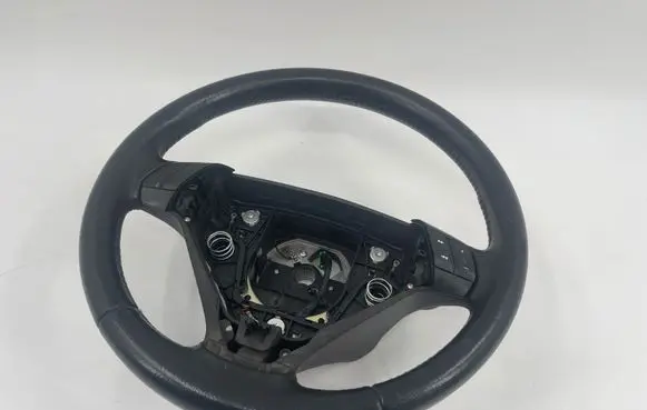 Volvo S60 Steering wheel 08666887