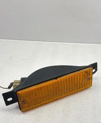 Front indicator light