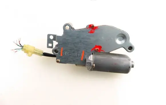 Honda CR-V Rear window wiper motor 34311581