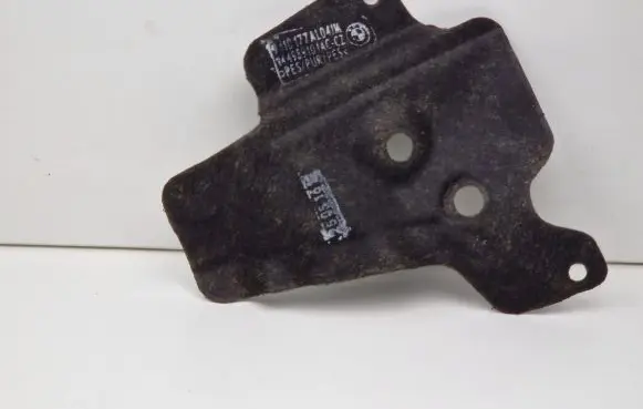 BMW 6 F12 F13 Other engine bay part 9110177