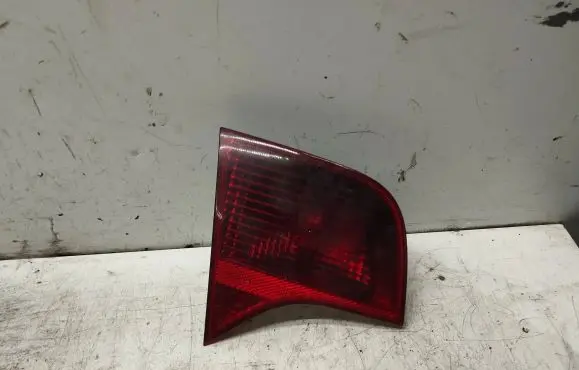 Audi A4 S4 B7 8E 8H Tailgate rear/tail lights