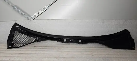 Audi Q7 4L Wiper trim 4L1819401