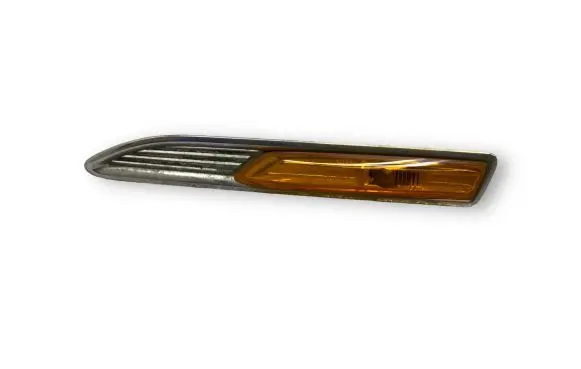 Ford Mondeo MK IV Front fender indicator light E4012119 165148 7S7113K354AD