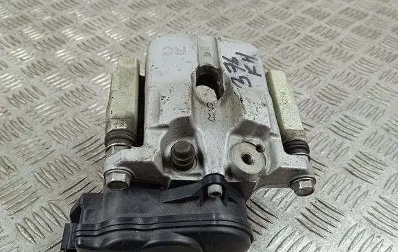 Nissan X-Trail T33 Rear brake caliper