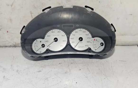 Citroen Berlingo Speedometer (instrument cluster) 9662745380