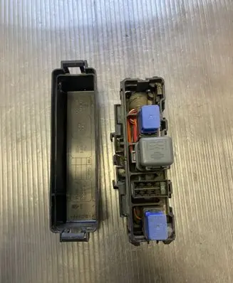 Nissan Qashqai+2 Fuse box set JG70A