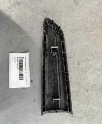 Audi Q2 - Rear door handle trim 81a867585np5