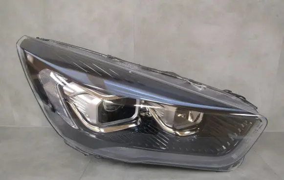 Ford Kuga II Headlight/headlamp GV4113D154