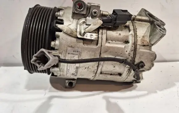 Renault Laguna III Air conditioning (A/C) compressor (pump) 7711497036