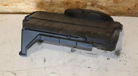 Mercedes-Benz CLA C117 X117 W117 Battery box tray cover/lid A2465411005