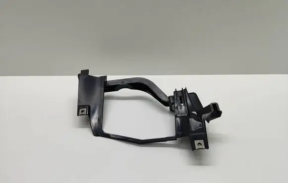 BMW 5 E60 E61 Headlight/headlamp mounting bracket 158738 15873800