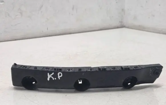 Nissan X-Trail T32 Front bumper mounting bracket 622234CL0A