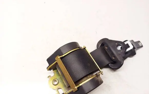 Peugeot 307 Front seatbelt E2041053 2370001