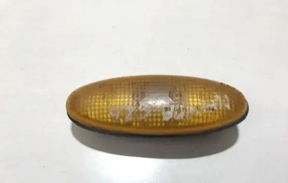 Mazda 626 Front fender indicator light 21461612 214-61612