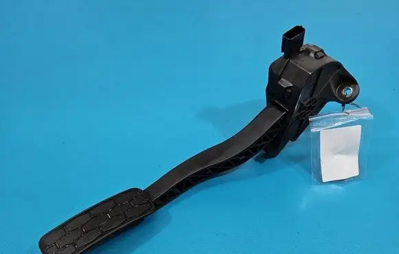 Jaguar F-Pace Accelerator throttle pedal HK839F836AB IMPRK1578087