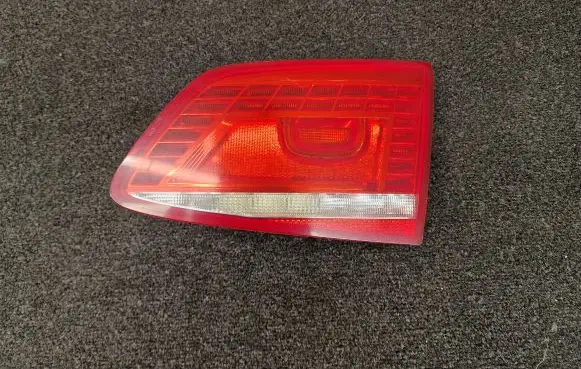 Volkswagen PASSAT B7 Tailgate rear/tail lights 3AF945308B