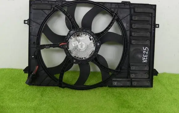 Volkswagen Multivan T6 Electric radiator cooling fan 7E012207E 7E0121205F