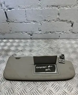 Nissan Qashqai Sun visor