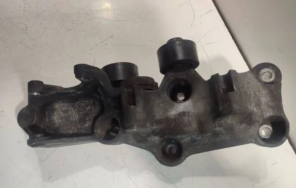 Generator/alternator bracket