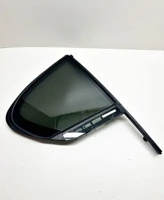 BMW 7 G11 G12 Rear vent window glass 7384216 7355538 7373890